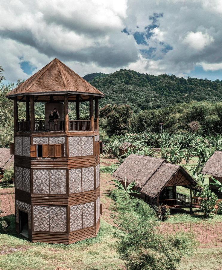 Our Jungle Camp - Eco Resort Phanom Buitenkant foto