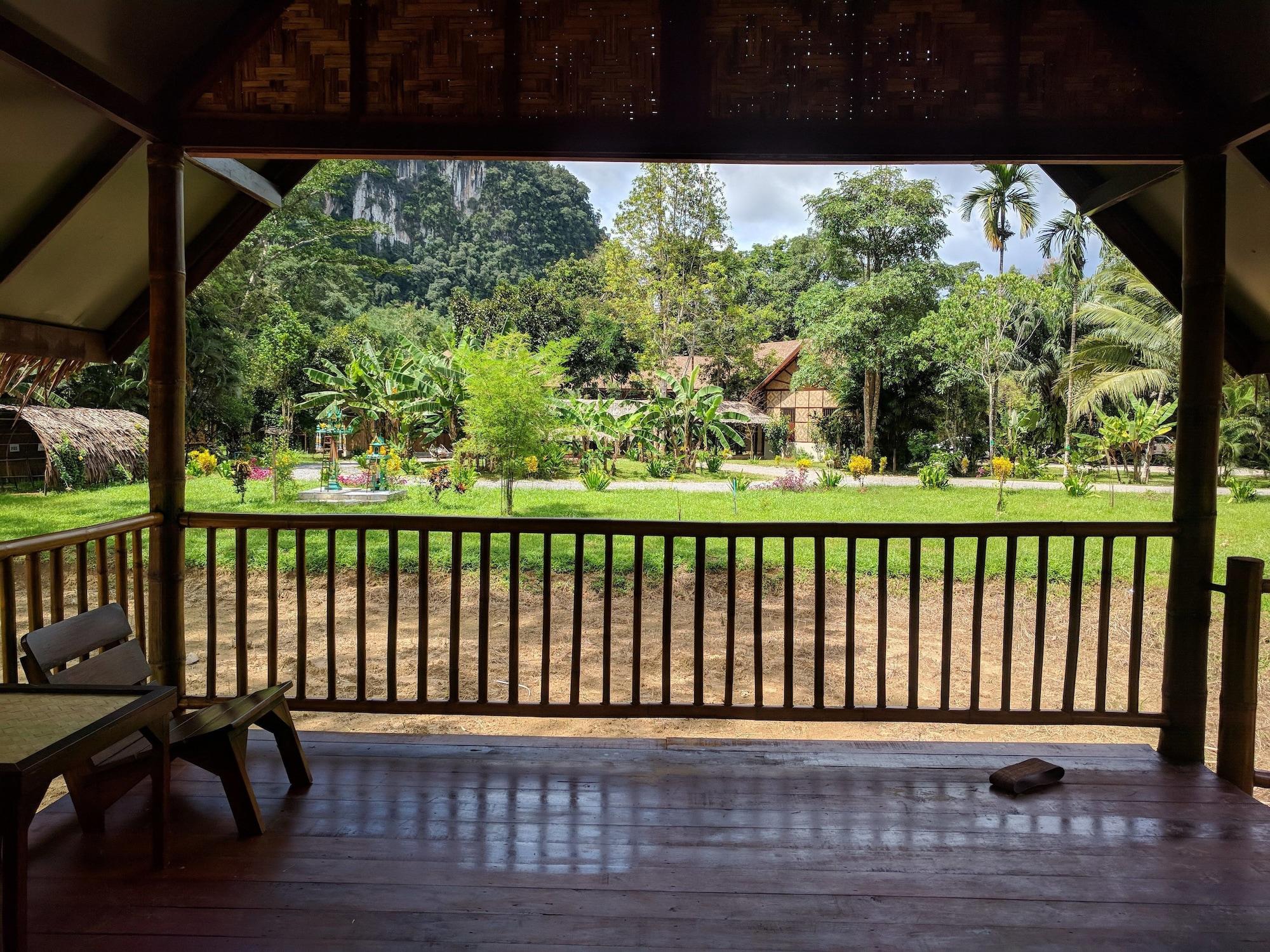 Our Jungle Camp - Eco Resort Phanom Buitenkant foto
