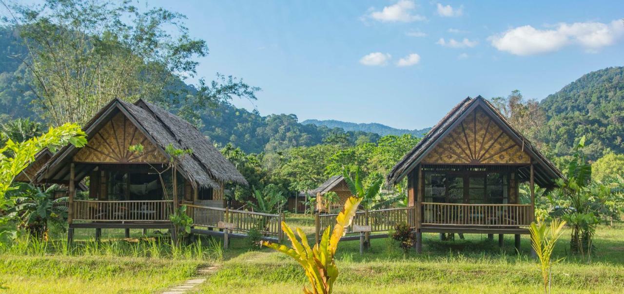 Our Jungle Camp - Eco Resort Phanom Buitenkant foto